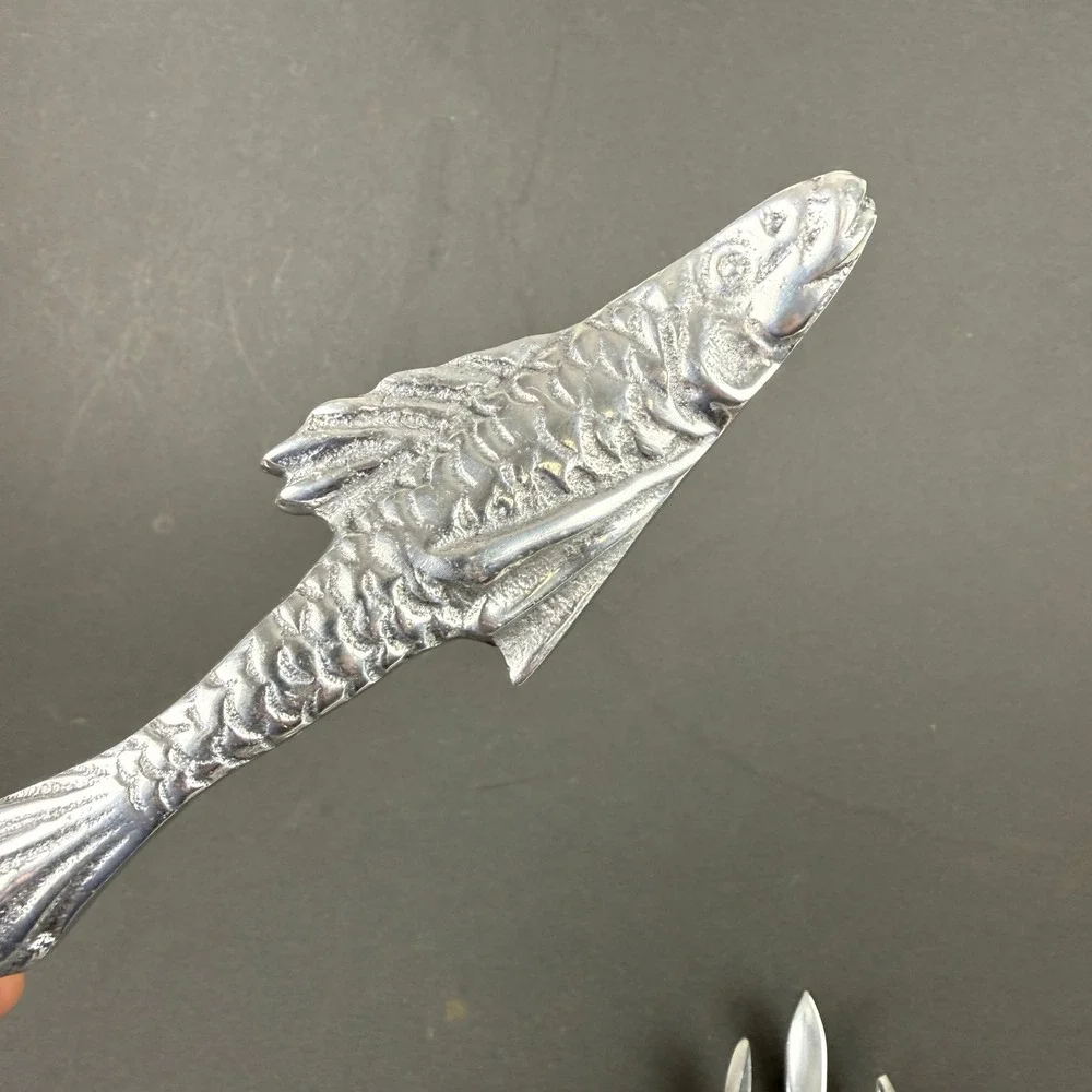 Vintage Fish Serving Forks Seafood/salad Aluminum Utensils set of 2